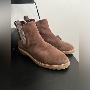 Lands End brown Chelsea style boots - SIZE 9